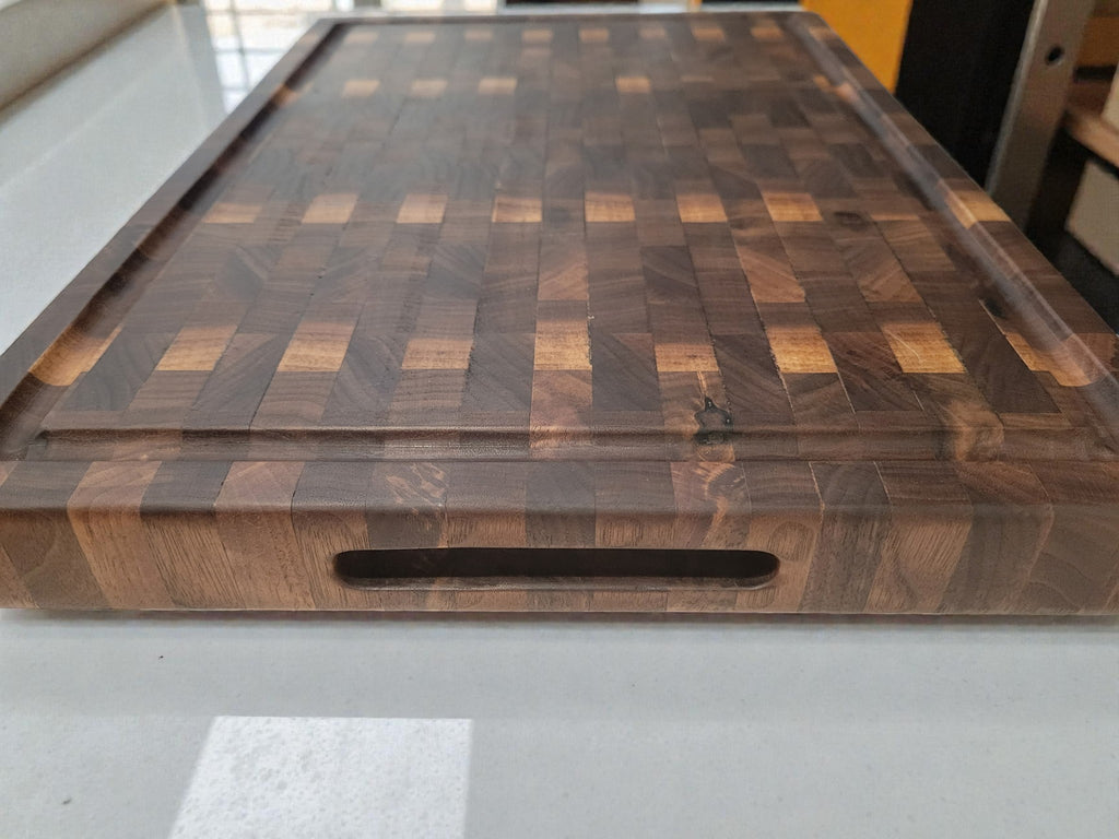 End Grain Walnut Cutting Board